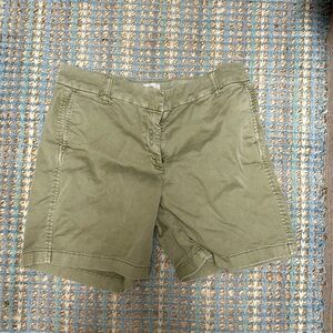 Jcrew Bermuda shorts. 5”